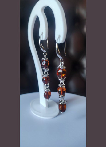 Серьги 2603 из натурального янтаря оттенок темная вишня MINOV (311310516)