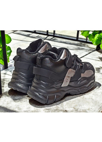 Черные демисезонные кроссовки утепленные том.м арт. черные с серебром Tom.M 11365F