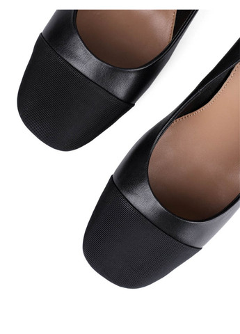 Attizzare Жіночі Туфлі 818-17 Чорний Шкіра чорний з, — демісезон (327538900)