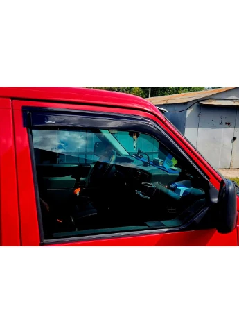 Вітровики (2 шт, ) для Volkswagen T4 Transporter 1990-2003 рр Hic (390735556)