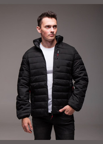 Чорна демісезонна утеплена стьобана куртка з кишенею на грудях Vakko