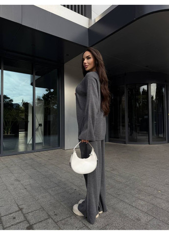 Базовий жiночий костюм 2-ка графiтового кольору 35603 Fashion (365776863)