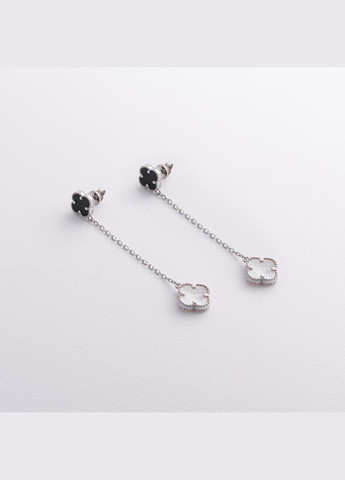 Серебряные серьги Клевер на цепочке (оникс, перламутр) 123513 Oniks (347193633)