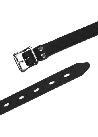Кляп-страпон Wearable Sleeve на лицо и в рот Черный K000764 No Brand (366887784)