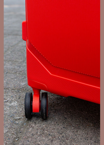 Чемодан полипропилен 100% большой L размер, цвет красный Wings CKT01 (338182633)