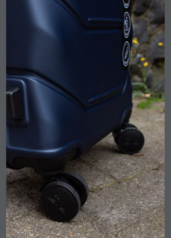 Валіза пластикова ручна поклажа XS червоний Wings 148 (334305870)