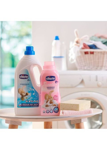 Кондиціонер Chicco Sensitive Delicate Flowers пом'якшувач тканин 750 (268141721)