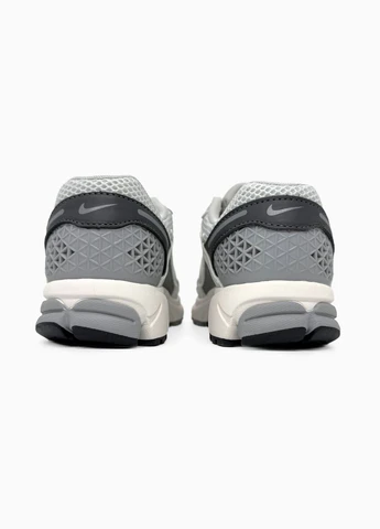 Кросівки жіночі і чоловічі Nike Zoom Vomero 5 Grey | Найк Зум Вомеро 5 сірі No Brand сірі демісезони (338793316)