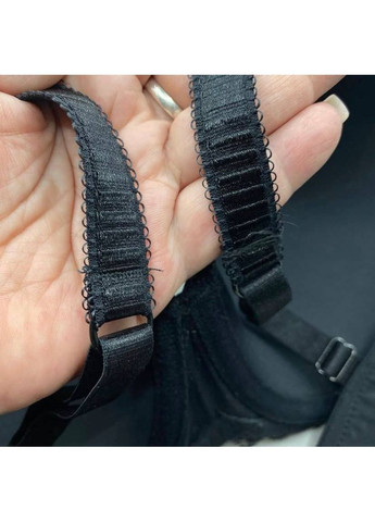 Чёрный бюстгальтер женский C&A с косточками