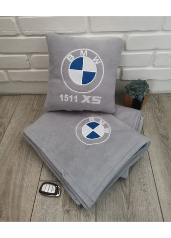 Автомобильная подушка - плед с вышивкой логотипа "BMW" X5 No Brand (369717343)