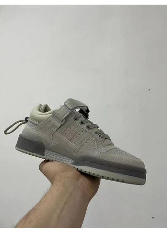 Сірі кросівки чоловічі adidas forum bunny grey адідас форум бед банні сірі демісезон No Brand