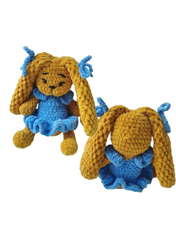 Іграшка зайченя в блакитному платті ручної роботи в’язана гачком 27 см (OL-0003) No Brand (370718981)