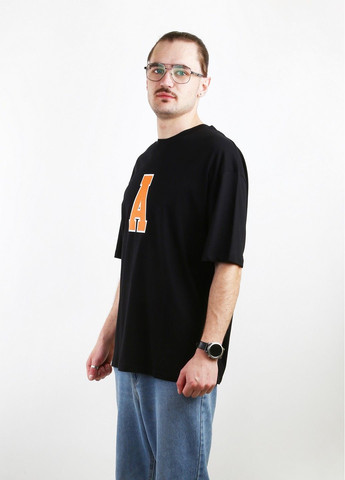 Чорна футболка Mtp