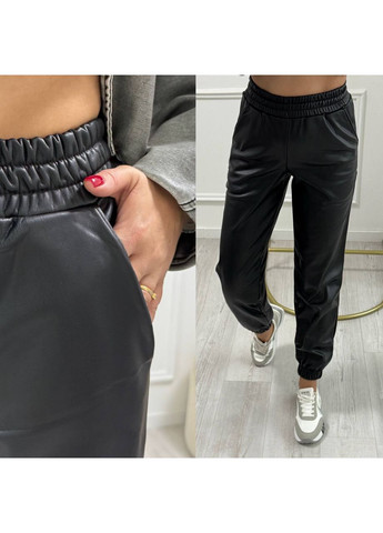 Джогери жіночі еко шкіра на флісі No Brand (370078803)