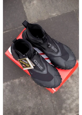 Черные демисезонные кроссовки мужские nike acg gore-tex mountain fly black найк асж черные No Brand
