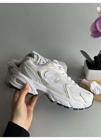 КРОССОВКИ ЖЕНСКИЕ NEW BALANCE 530 SILVER WHITE НЬЮ БЕЛАНС 530 No Brand белые демисезоны (367171426)
