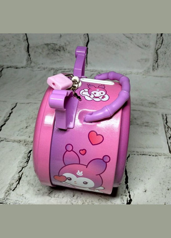 Скарбничка для грошей дитяча для дівчинки Куромі металева із замочком 13,5х12х8 см Бузкова No Brand (325428512)