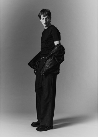 Чорна чоловіча бавовняна футболка slim fit (58066) m чорна H&M