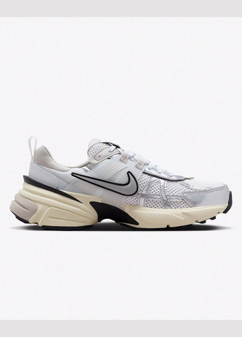 Кроссовки женские V2K Run FD0736-100 весна-лето сетка текстиль белые серые Nike белые всесезоны (331862235)