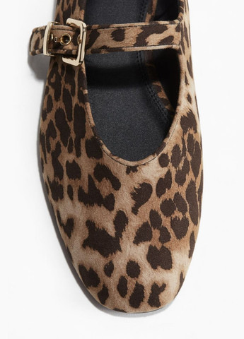 H&M Туфли бежевый з полиуретан, швеция — демисезон (315892207)