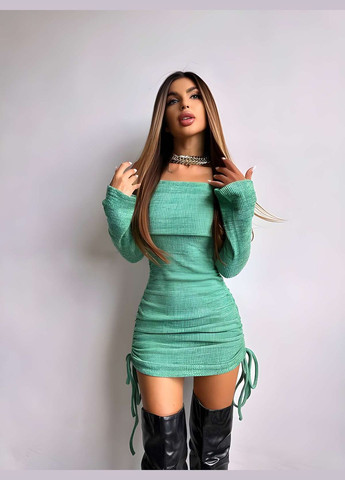 Зелена святковий, коктейльна, відвертий, повсякденний, кежуал, вечірня жіноча сіра трикотажна сукня міні рубчик із шнурівкою і відкритими плечима Україна меланжева