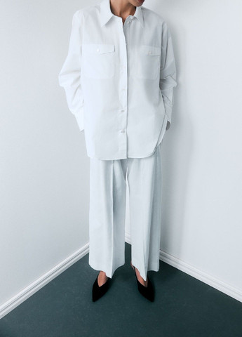 Белая демисезонная блузка H&M