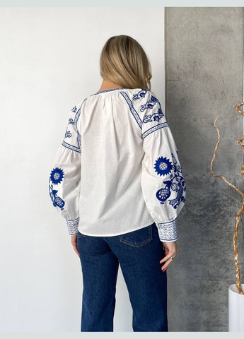 Белая женская вышитая рубашка "защита дерева рода" ESQ хлопок (325655374)