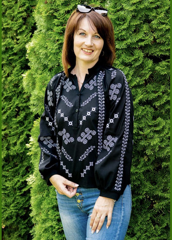 Черная рубашка V&V