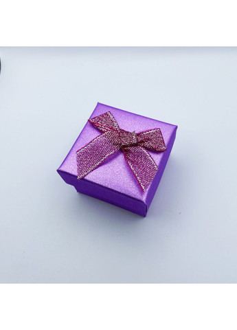 Коробочка для прикрас під каблучку,кулон або сережки квадратна срібляста No Brand (369737683)