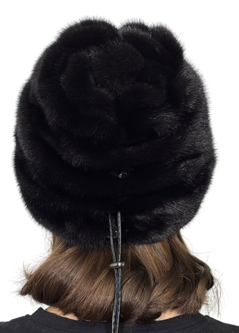 Жіноча хутряна шапка з натурального хутра норки з аплікацією у вигляді цукерки Меховой Стиль Конфетка (358651149)