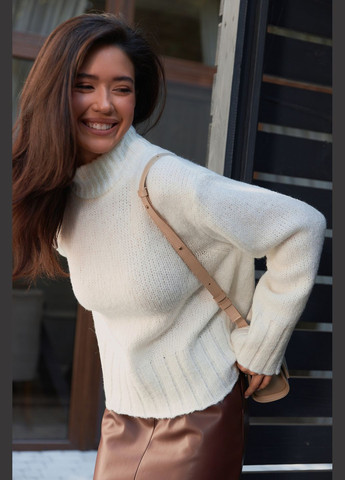 Молочний зимовий теплий светр з натуральної вовняної пряжі Triko Bakh