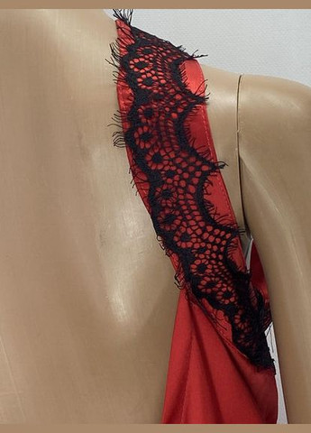 Червона блузка Space