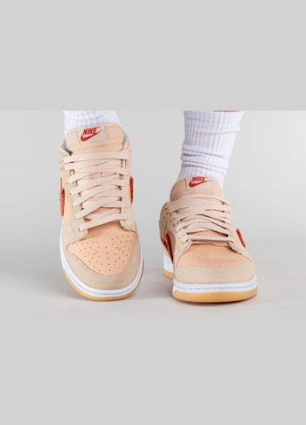 Пісочні всесезонні кросівки dunk low terry swoosh — dz4706-200 40 - 25.5 см Nike