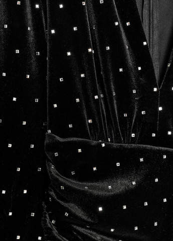 Черное платье Zara однотонное