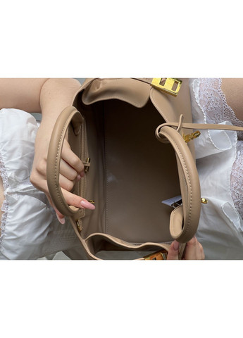 Сумка бежевого кольору No Brand (372511609)