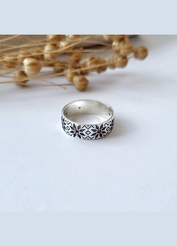 Срібна каблучка Вишиванка із Червоним Камінням розмір срібло 925 проби чорнене 4670ч 2.60г No Brand (306742904)