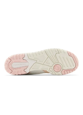Кросівки жіночі 550 White/Beige BBW550WP New Balance білі (391224781)