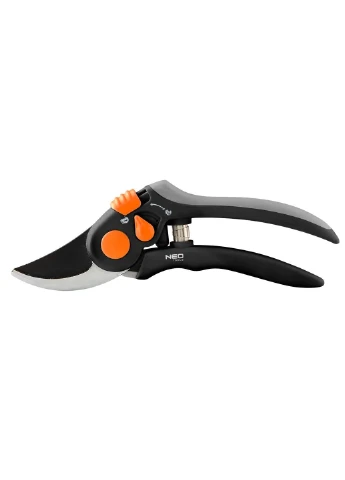 Секатор плоский диаметр реза 18 мм, длина 200 мм, вес 248 г. Neo Tools (393451846)