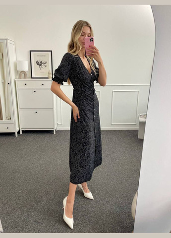 Чорна повсякденний сукня міді приталена LeVi