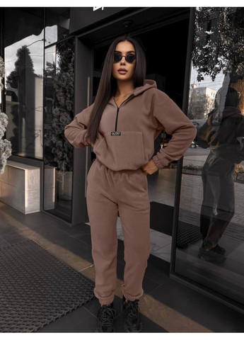 Женский теплый костюм с капюшоном. No Brand (364550231)