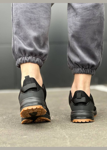 Чорні всесезон кросівки Vakko