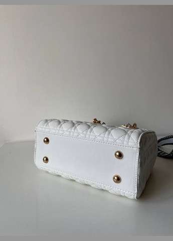 Сумка жіноча з екошкіри з вишивкою | Формат Lady Vakko (334451514)