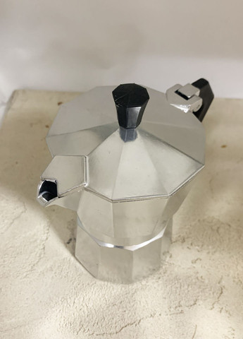 Гейзерная кофеварка на 3 кружки, алюминий, 150 мл No Brand (322458309)