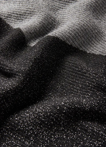 Темно-сірий демісезонний светр C&A