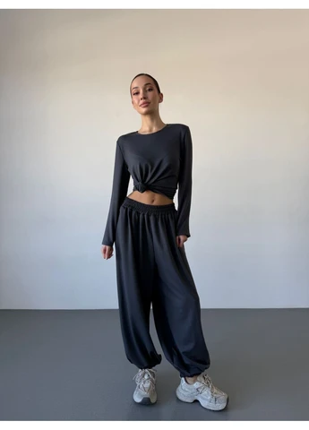 Прогулянковий жіночий костюм із широкими штанами Fashion (381926956)