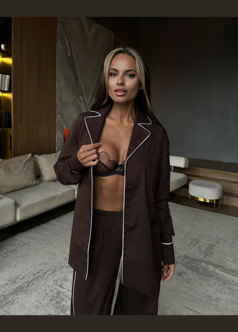 Жіночий шовковий костюм Avanti (331738011)