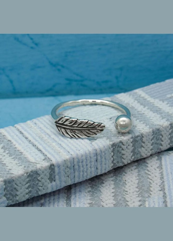 Серебряное кольцо с шариком и пером "Легкость" 18 No Brand (350667590)