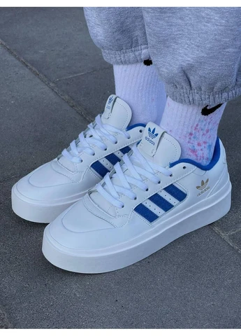 КРОСІВКИ ЖІНОЧІ ADIDAS FORUM BONEGA WHITE BLUE АДІДАС ФОРУМ БІЛІ No Brand білі демісезони (391967774)