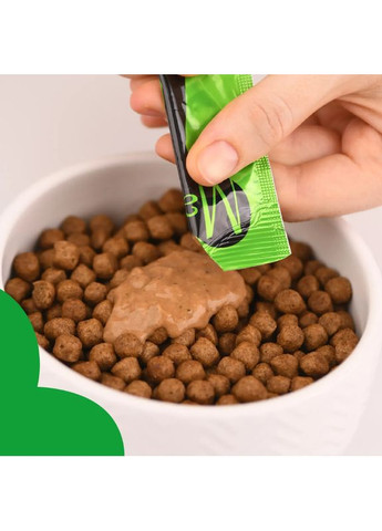 Кремовое лакомство для кошек кремовый суперфуд в виде гуляша из индейки на подушке из шпината из алоэ 75 г (5 шт по 15 г) Mavsy (353515491)