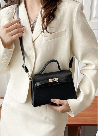 Жіноча сумка крос-боді на ремінці через плече чорна No Brand (296008173)